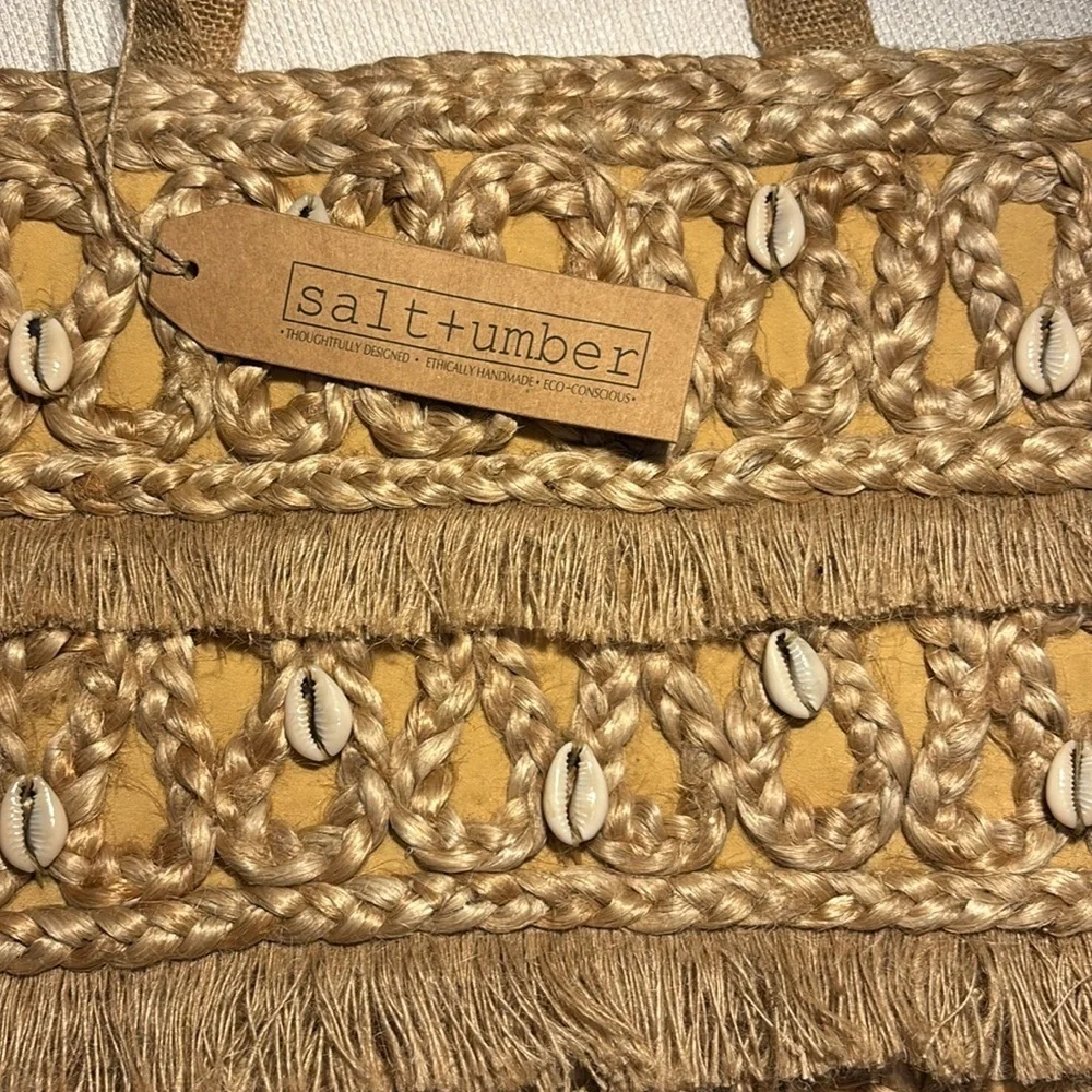 ISLA Jute Seashell Tote NWT Resort Beach